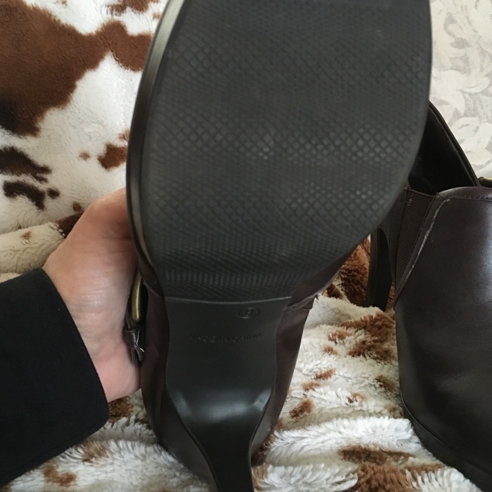 Bootie Pump - Picture 3 of 7